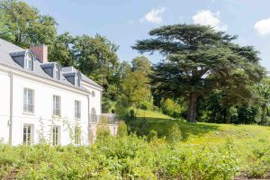 Dolce by Wyndham Versailles Domaine du Montcel Exterior Cedar tree 1 web