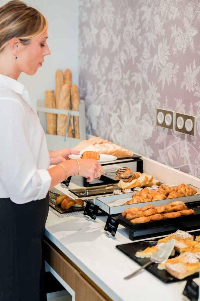 Offrez un week-end inoubliable pour la fête des mères à l'hôtel Dolce by Wyndham Versailles 1 buffet de petit-déjeuner