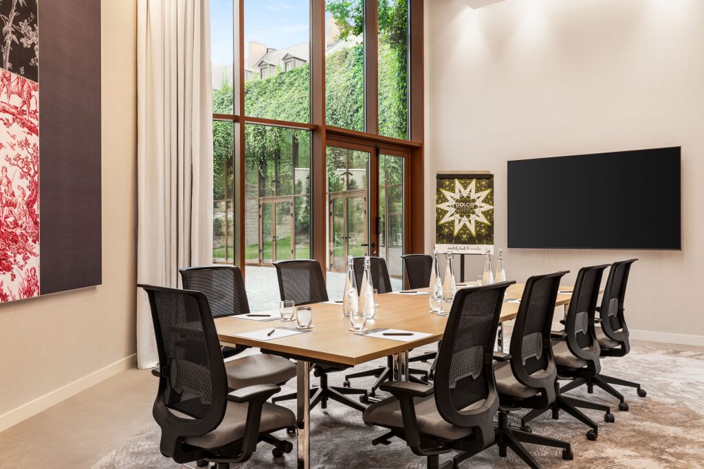 Dolce by Wyndham Versailles Domaine du Montcel Conference Center Meeting room La Glacerie Boardroom 1