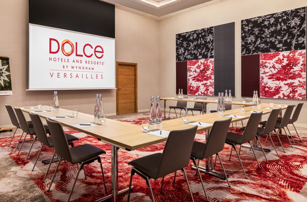 Dolce by Wyndham Versailles Domaine du Montcel Conference Center Meeting room Les Gobelins U Shape 1
