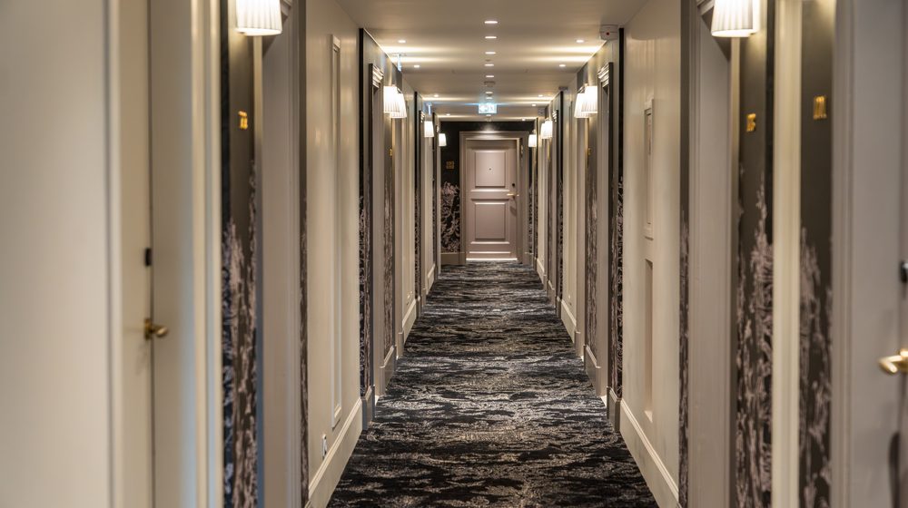 Dolce by Wyndham Versailles, Domaine du Montcel - Corridors castle (4) web